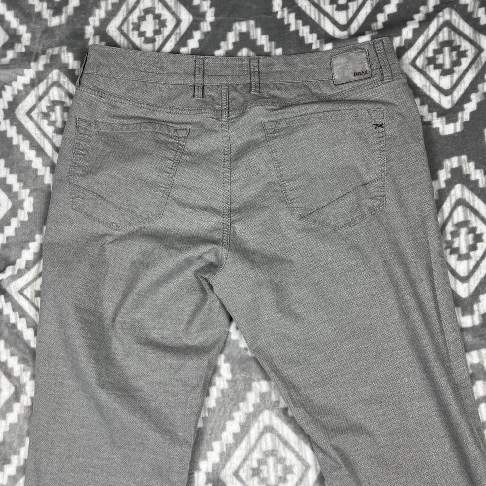 Brax Chuck Modern Fit‎ Chino Pants Mens 35x32 Flat Front Performance Stretch